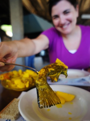 Menjant Bullit de peix al restaurant El Bigotes. Cala Mastella