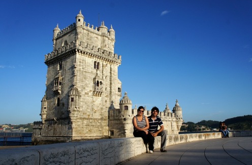 Descansant davant la Torre de Belem, Portugal